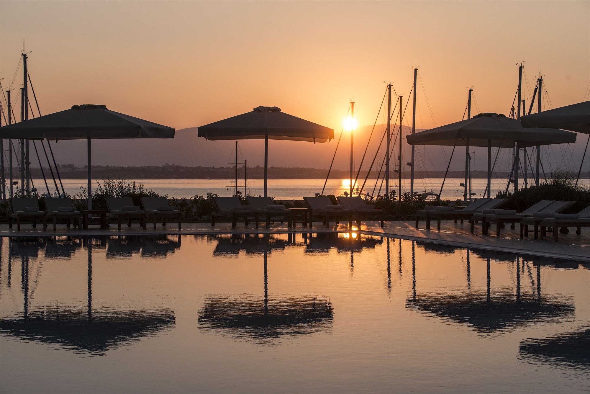 Отель Yacht Club Дидим Экстерьер фото